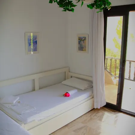 Holiday home Konstantinos Polichrono Polychrono
