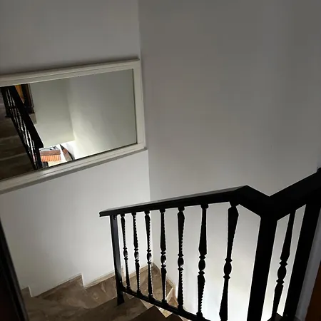 Konstantinos Polichrono * פוליכרונו