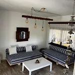 Danae's Case de vacanță